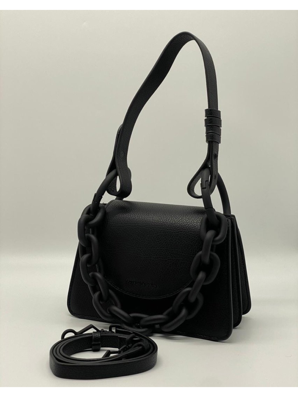 Сумка Charles & Keith 